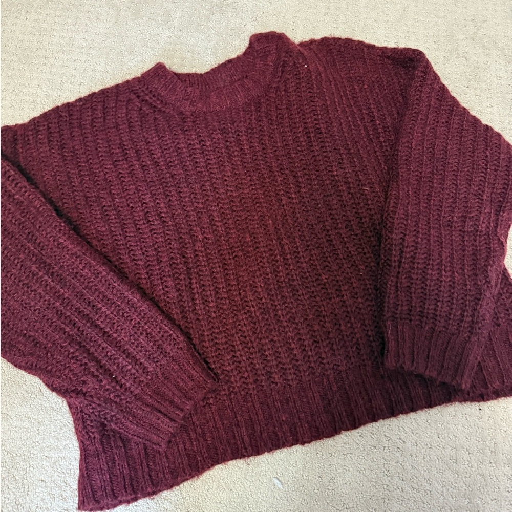 American Eagle Outfitters Maroon Crew Neck Sweater